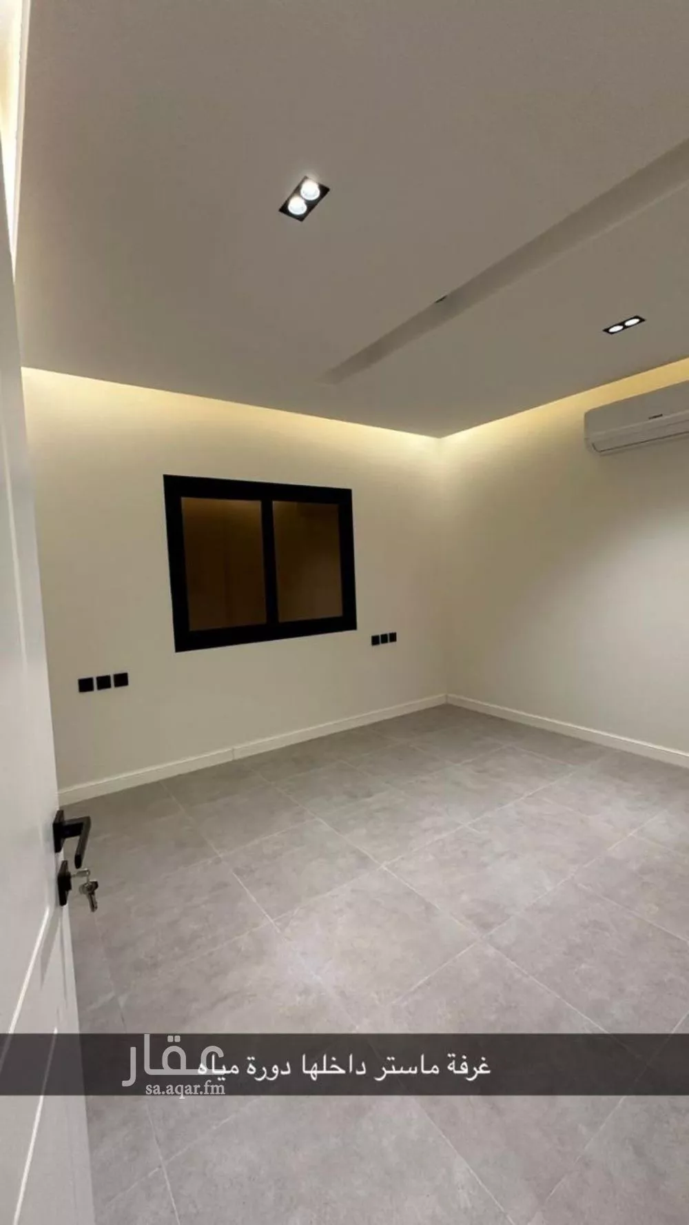 فيلا 5 غرف في العارض 19