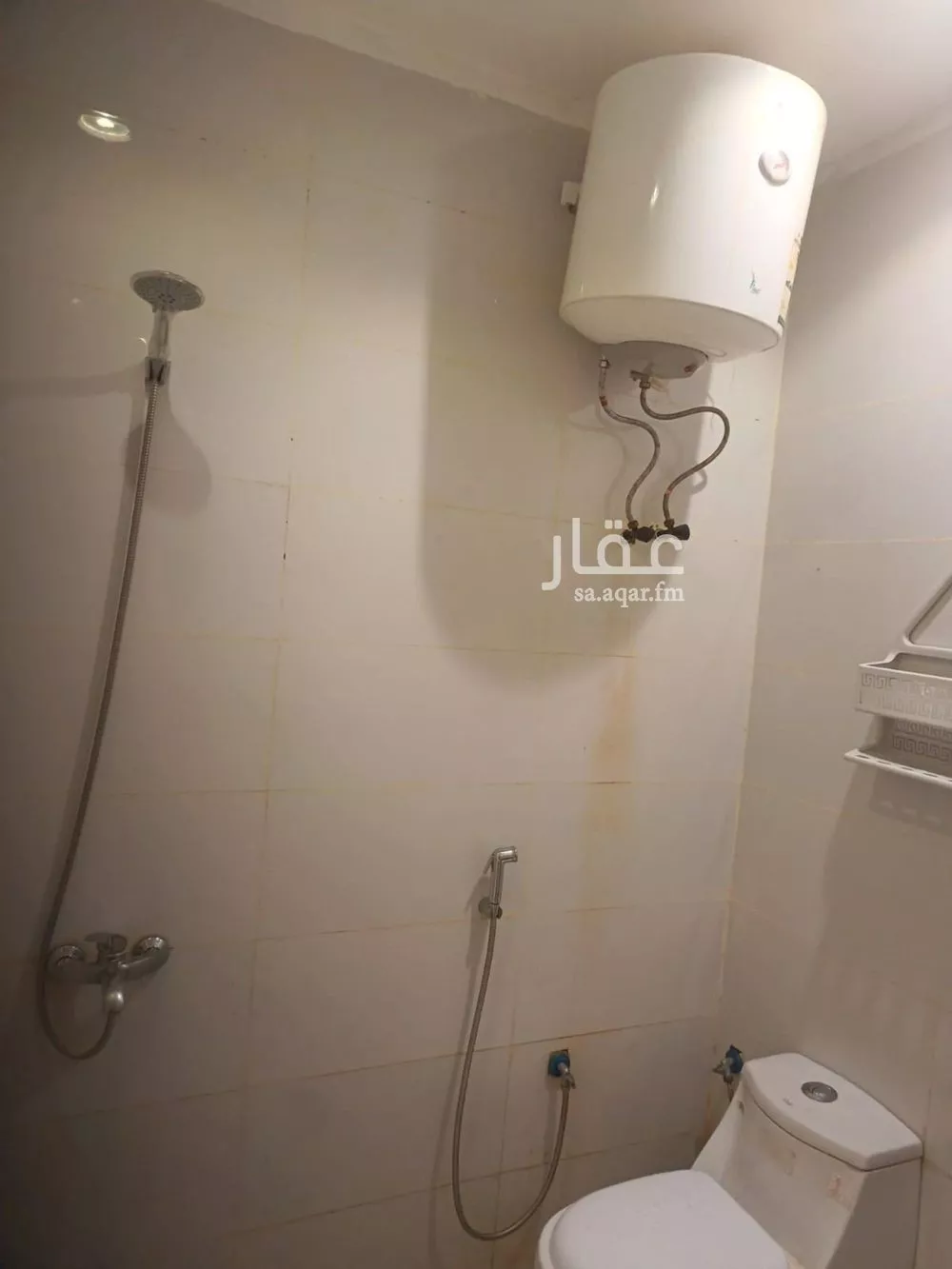 فيلا 1 غرف في الخليج 2