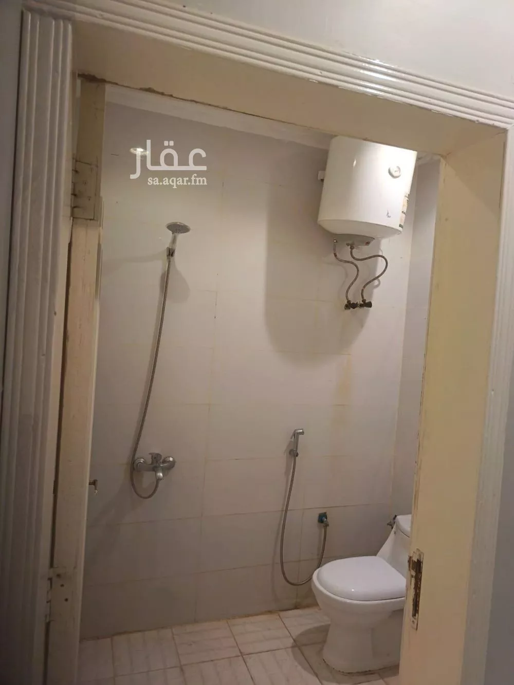 فيلا 1 غرف في الخليج 5