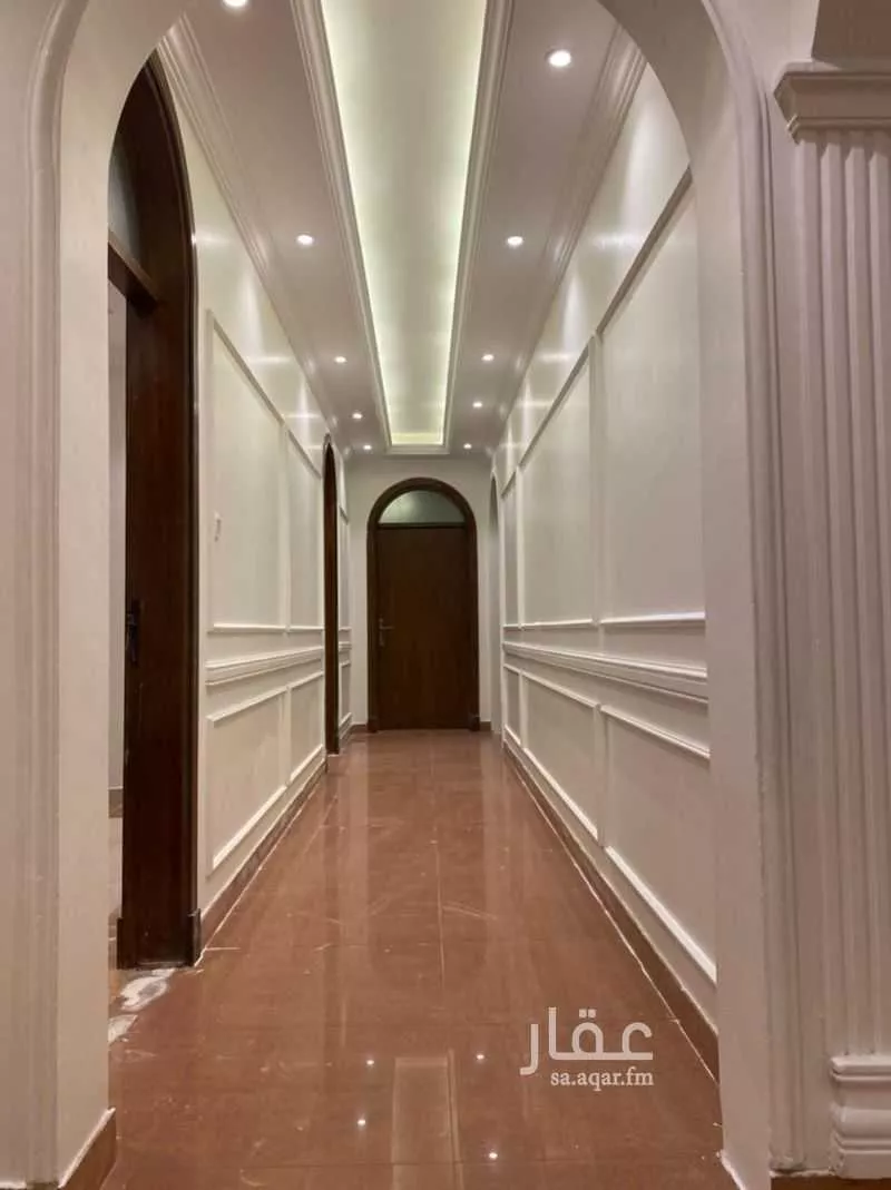 5 bedroom apartment in Al Marwa 6