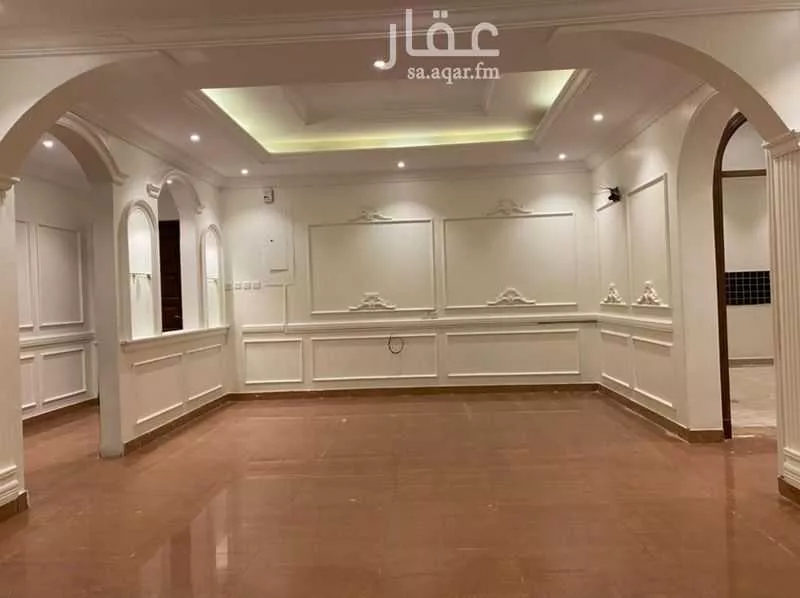 5 bedroom apartment in Al Marwa 7