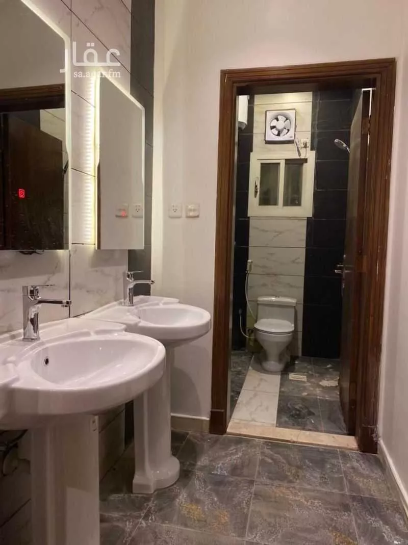 5 bedroom apartment in Al Marwa 8