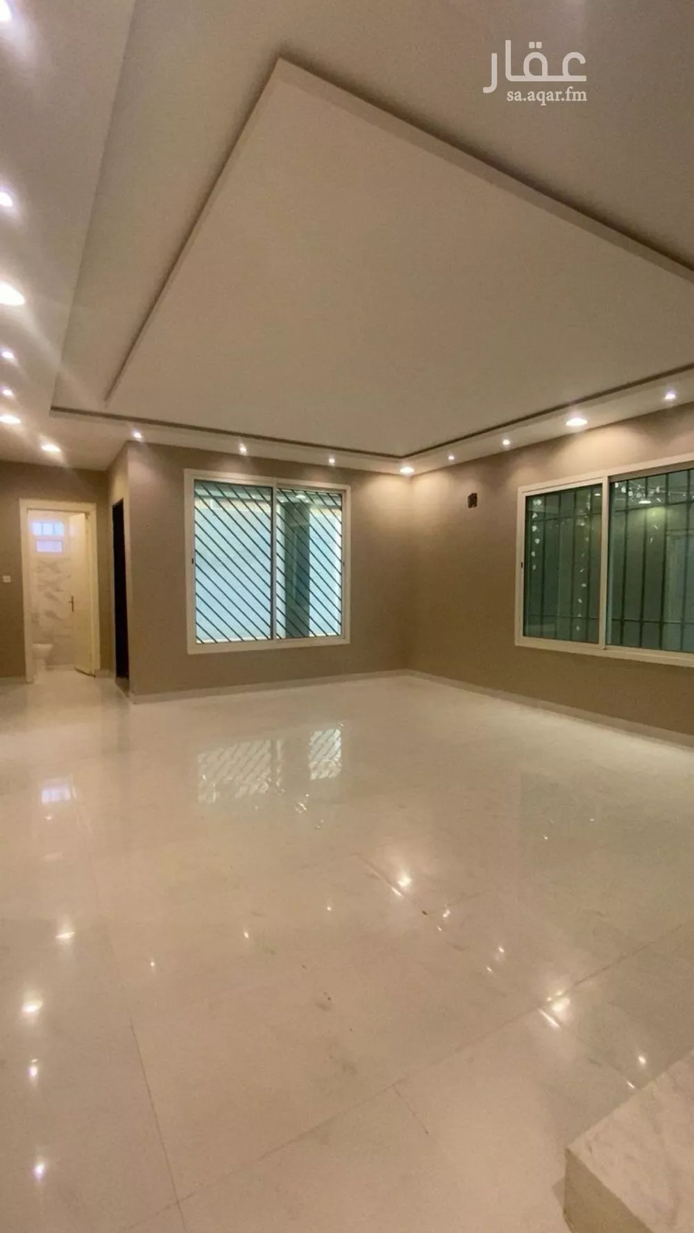 فيلا 7 غرف في المونسية 8