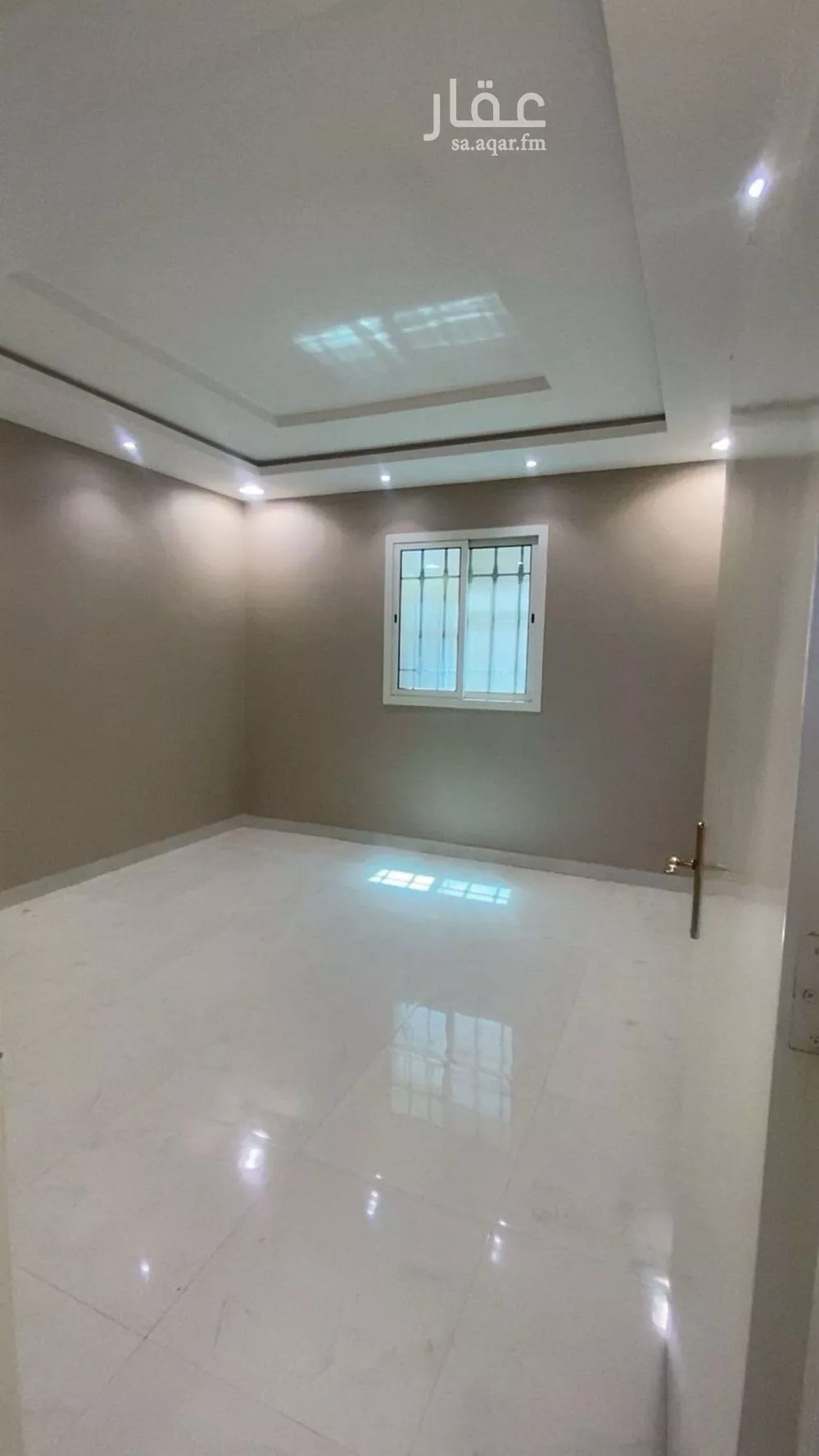 فيلا 7 غرف في المونسية 10