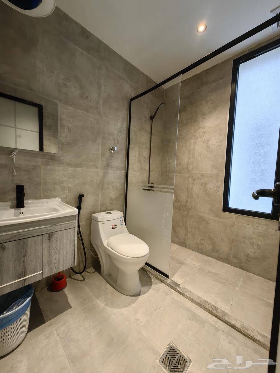 شقة 1 غرف في الحمرا 5