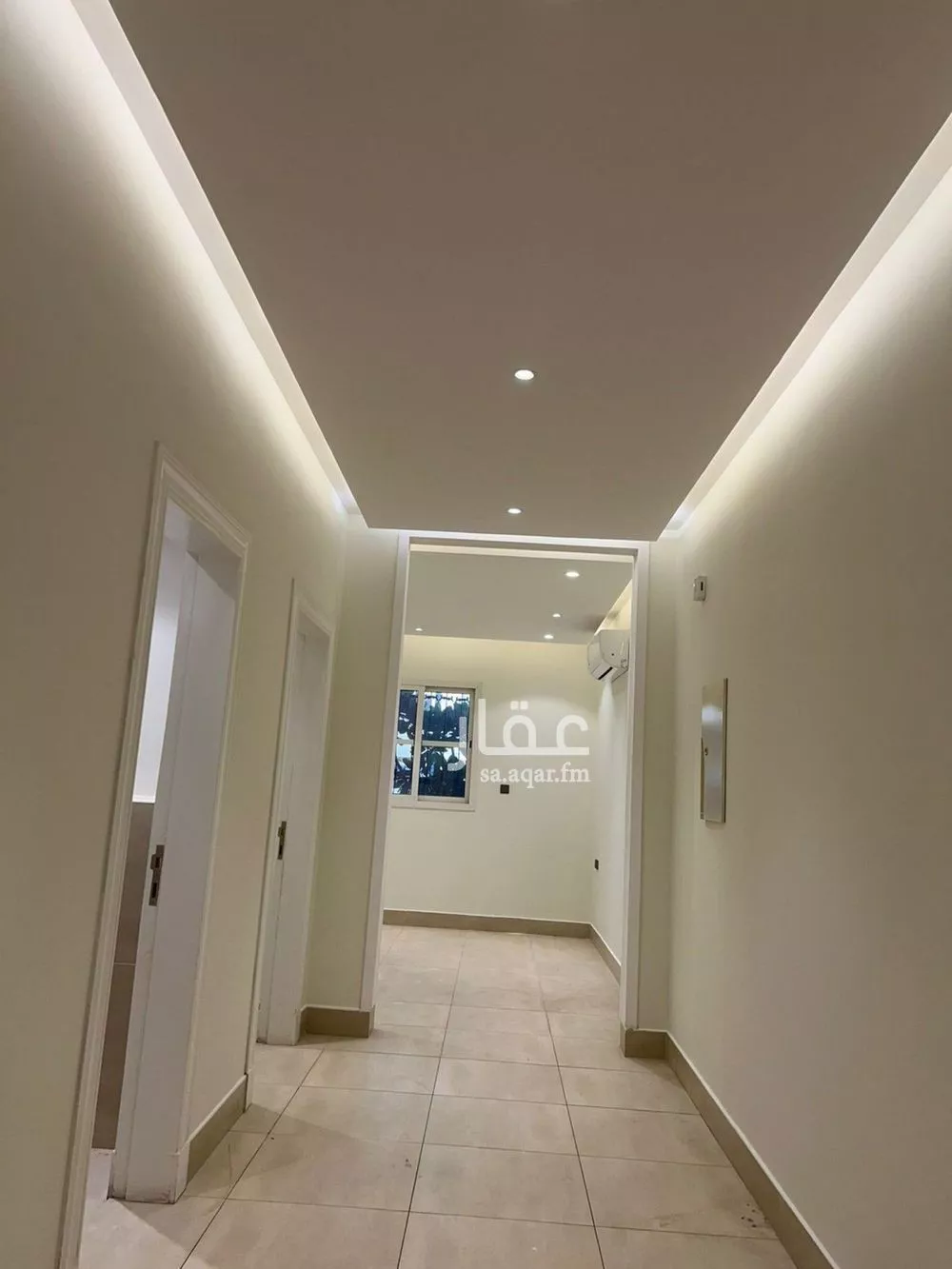 شقة 4 غرف في الملقا 8