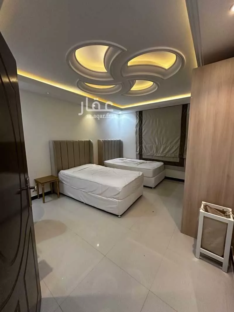 فيلا 6 غرف في الروابي 15