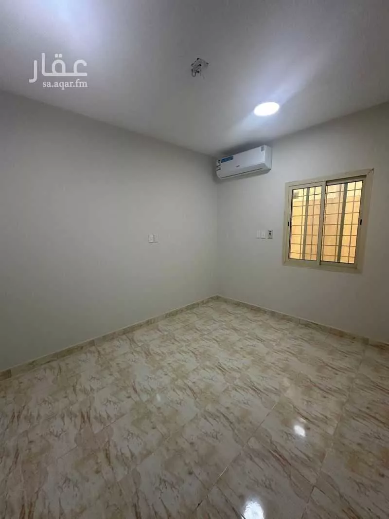 شقة 1 غرف في احد 4