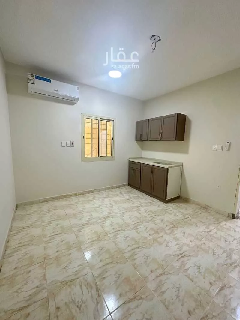 شقة 1 غرف في احد 5