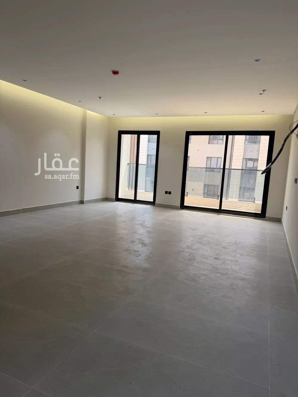 شقة 3 غرف في السيف 8