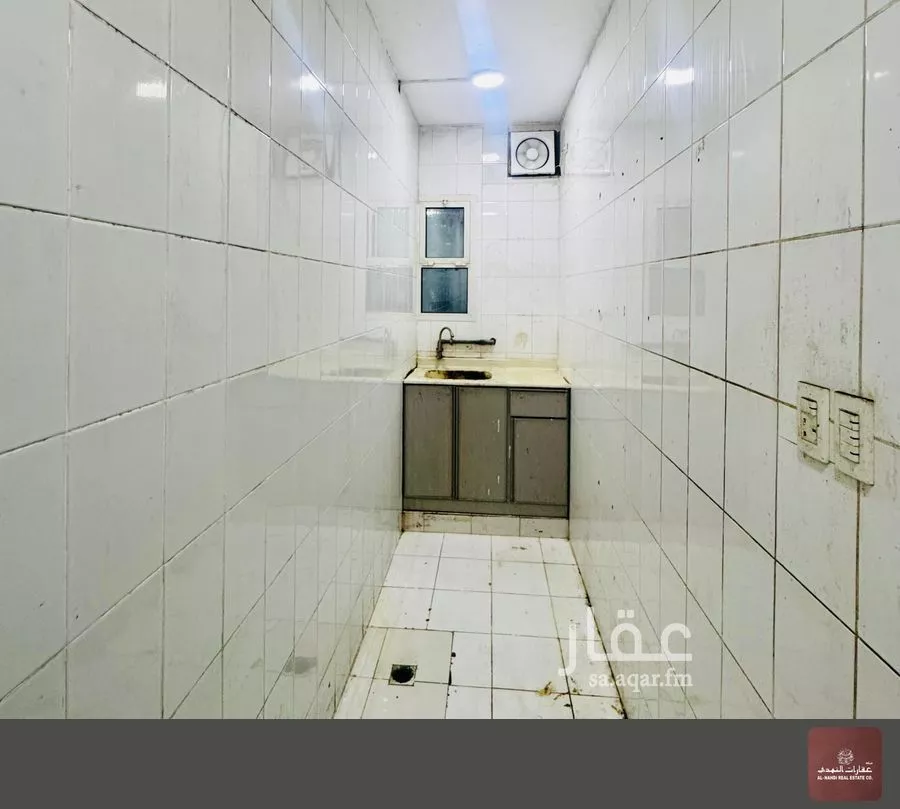 شقة 2 غرف في احد 5