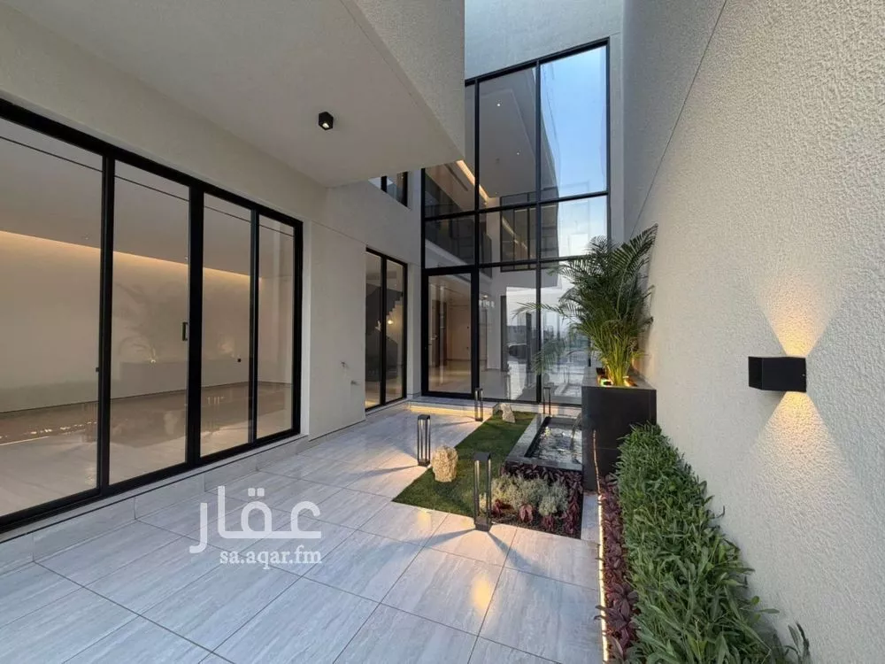 فيلا 5 غرف في العارض 3