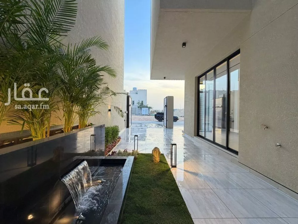 فيلا 5 غرف في العارض 4