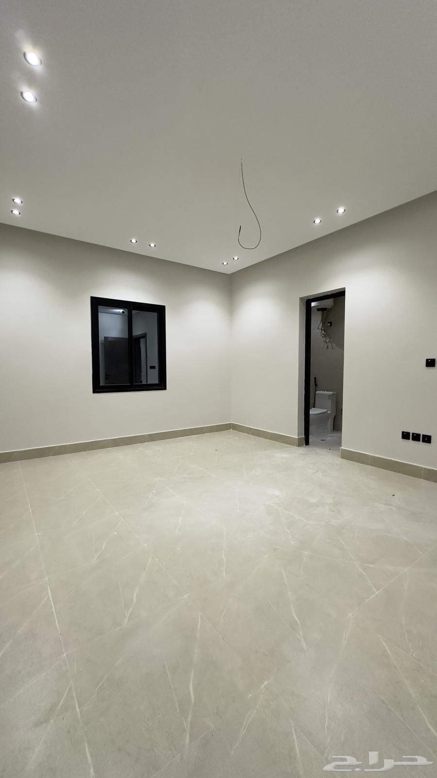 شقة 6 غرف في احد 2