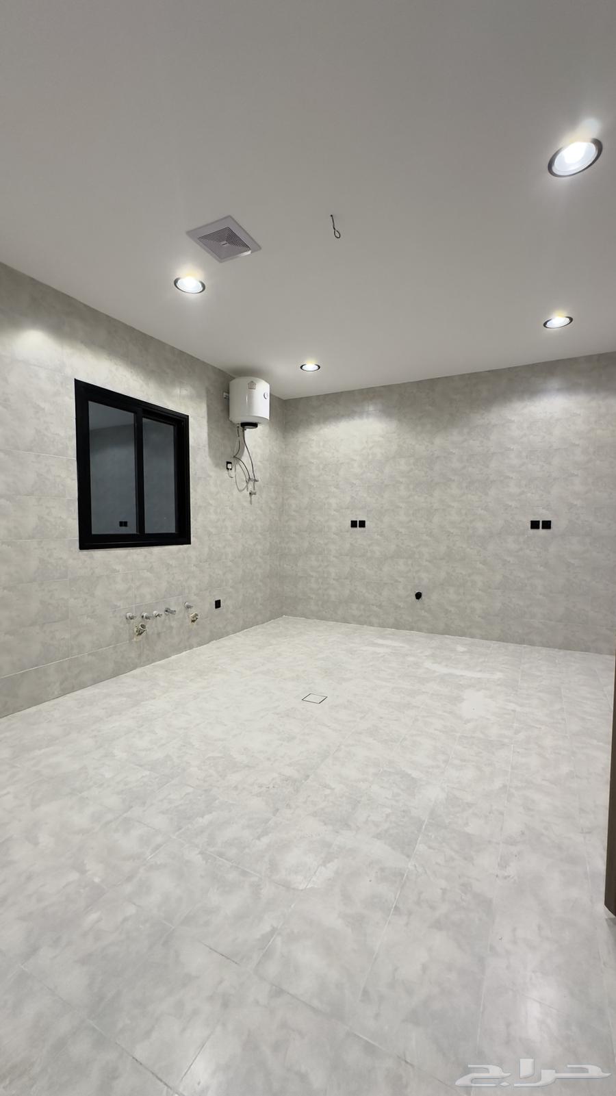 شقة 6 غرف في احد 6