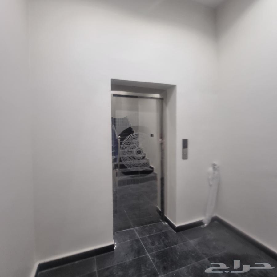 شقة 6 غرف في بدر 3