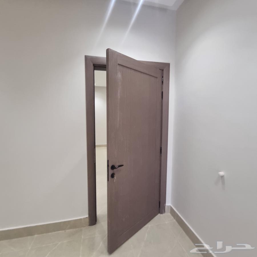 شقة 6 غرف في بدر 5