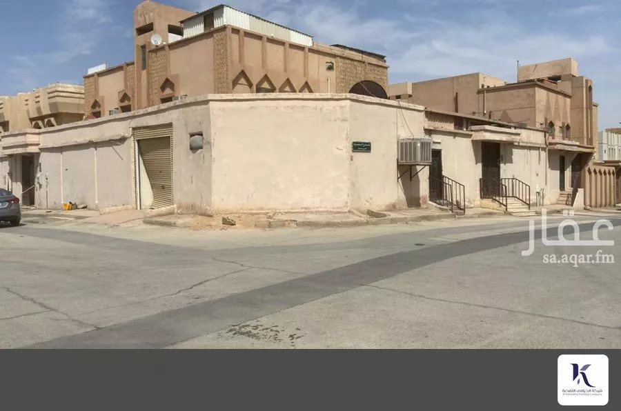 فيلا 8 غرف في بدر 2