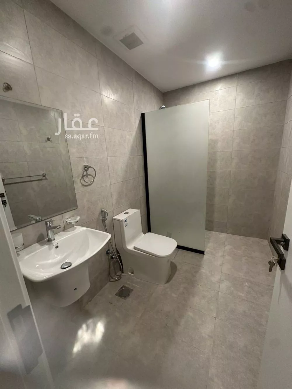 فيلا 3 غرف في النرجس 18