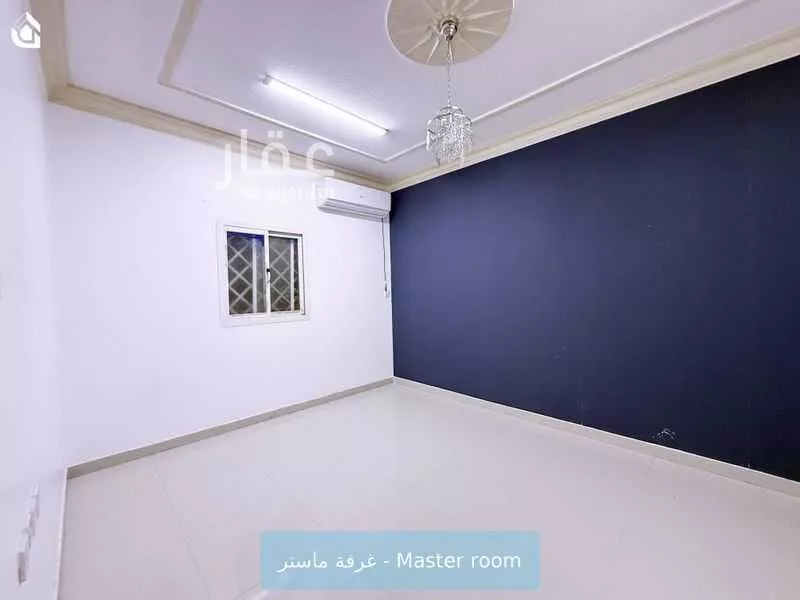 شقة 4 غرف في العقيق 8