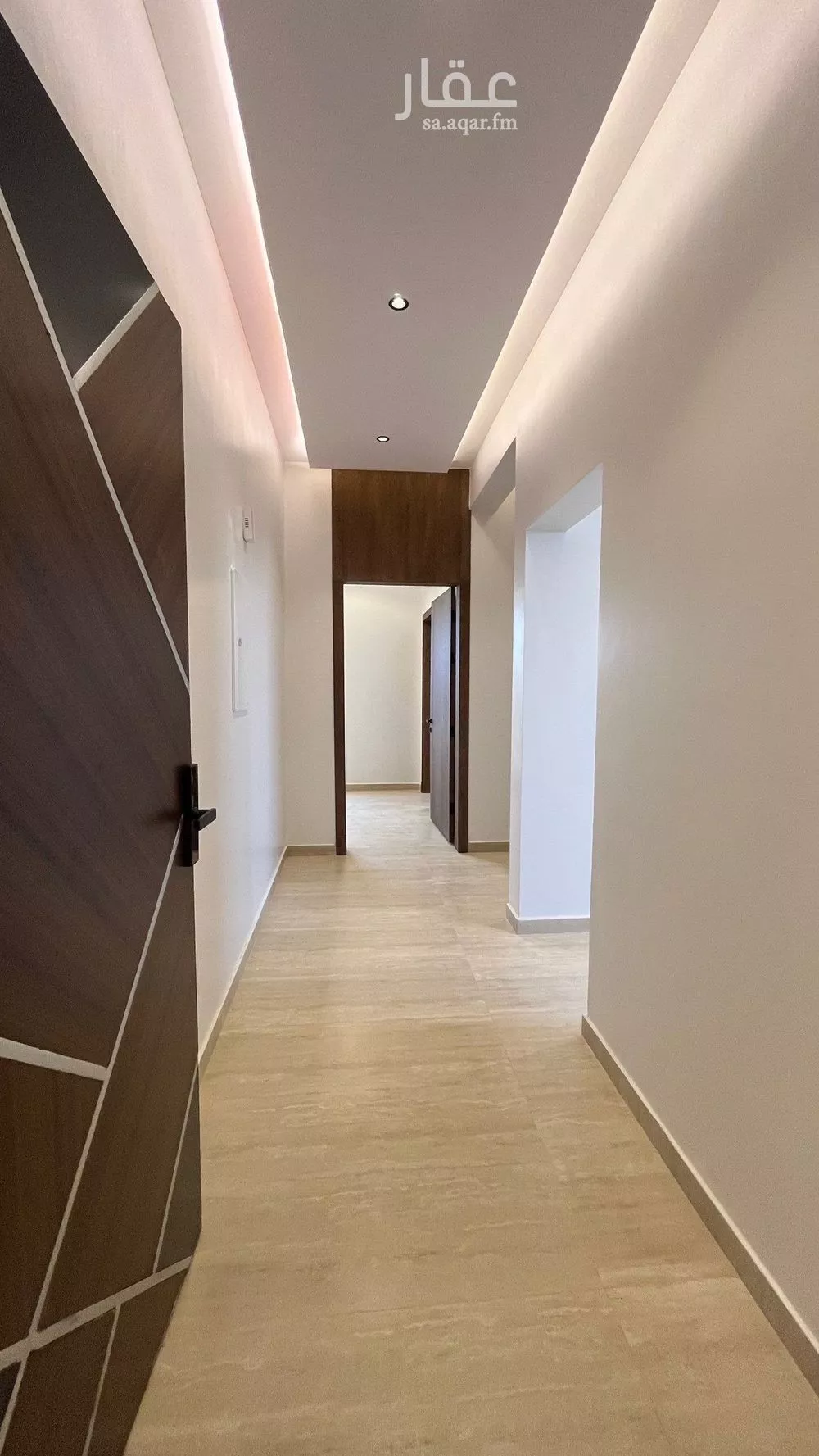 شقة 6 غرف في عكاظ 24