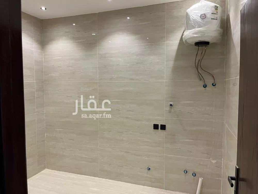 شقة 5 غرف في طويق 11