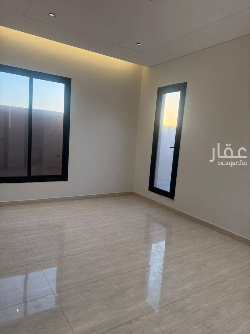 شقة 5 غرف في عكاظ 14