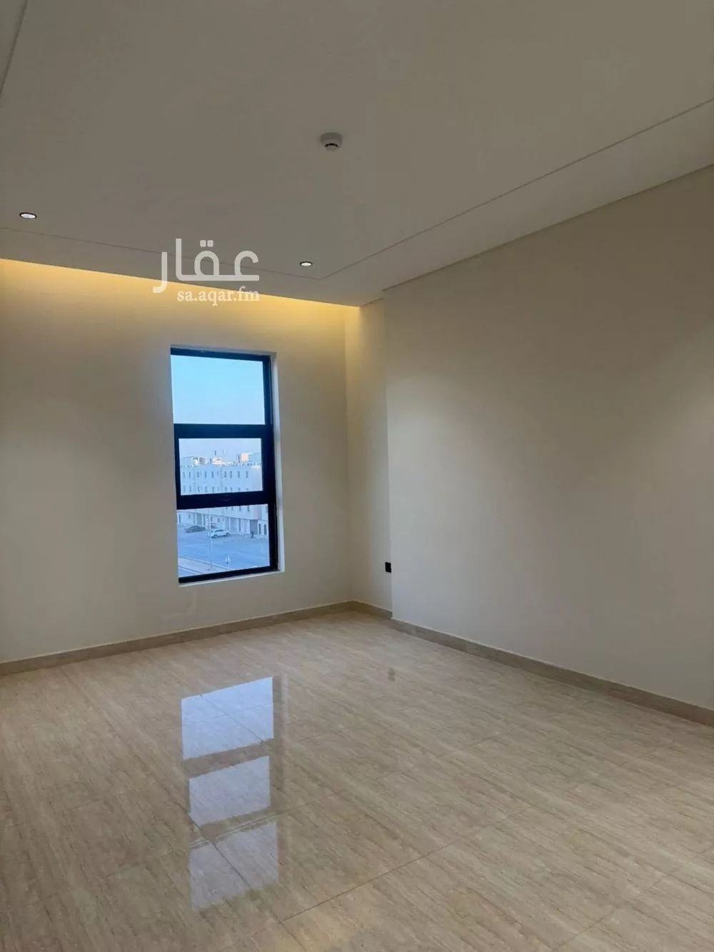 شقة 5 غرف في عكاظ 15