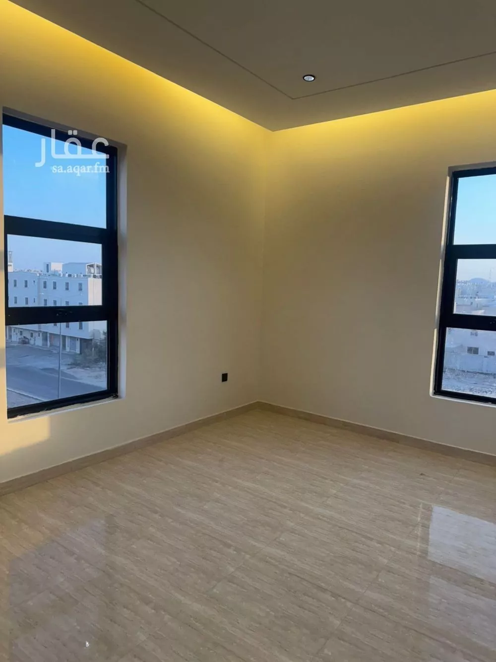 شقة 5 غرف في عكاظ 18