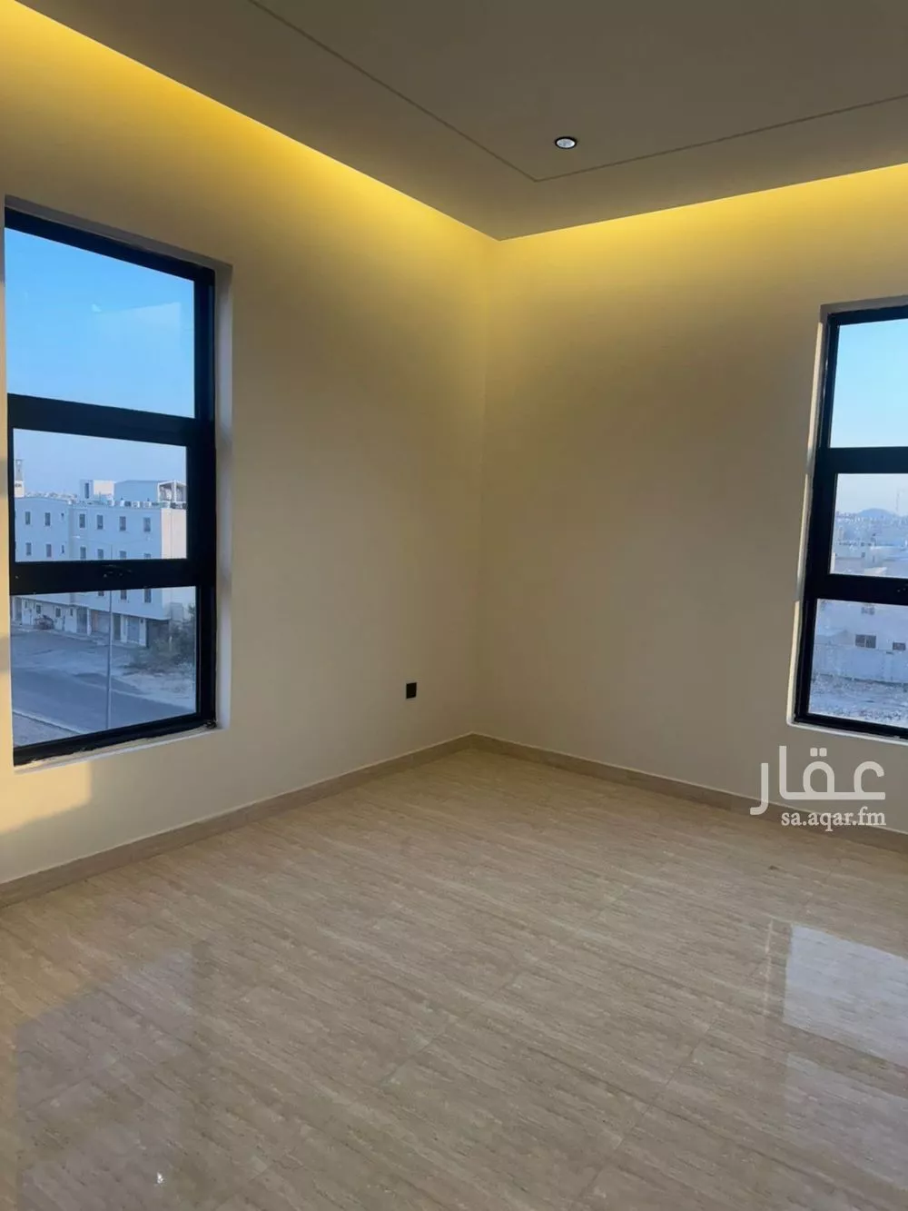 شقة 6 غرف في عكاظ 16