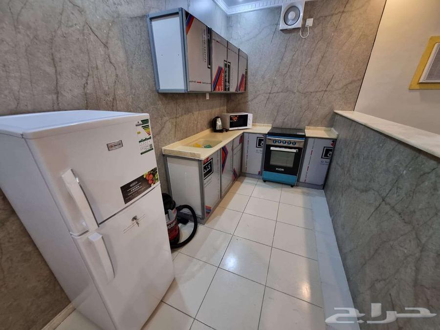 شقة 2 غرف في السلام 10