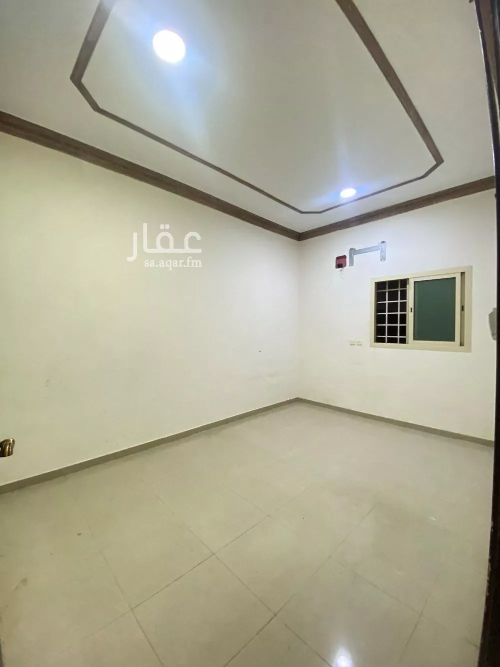 شقة 4 غرف في الريان 5