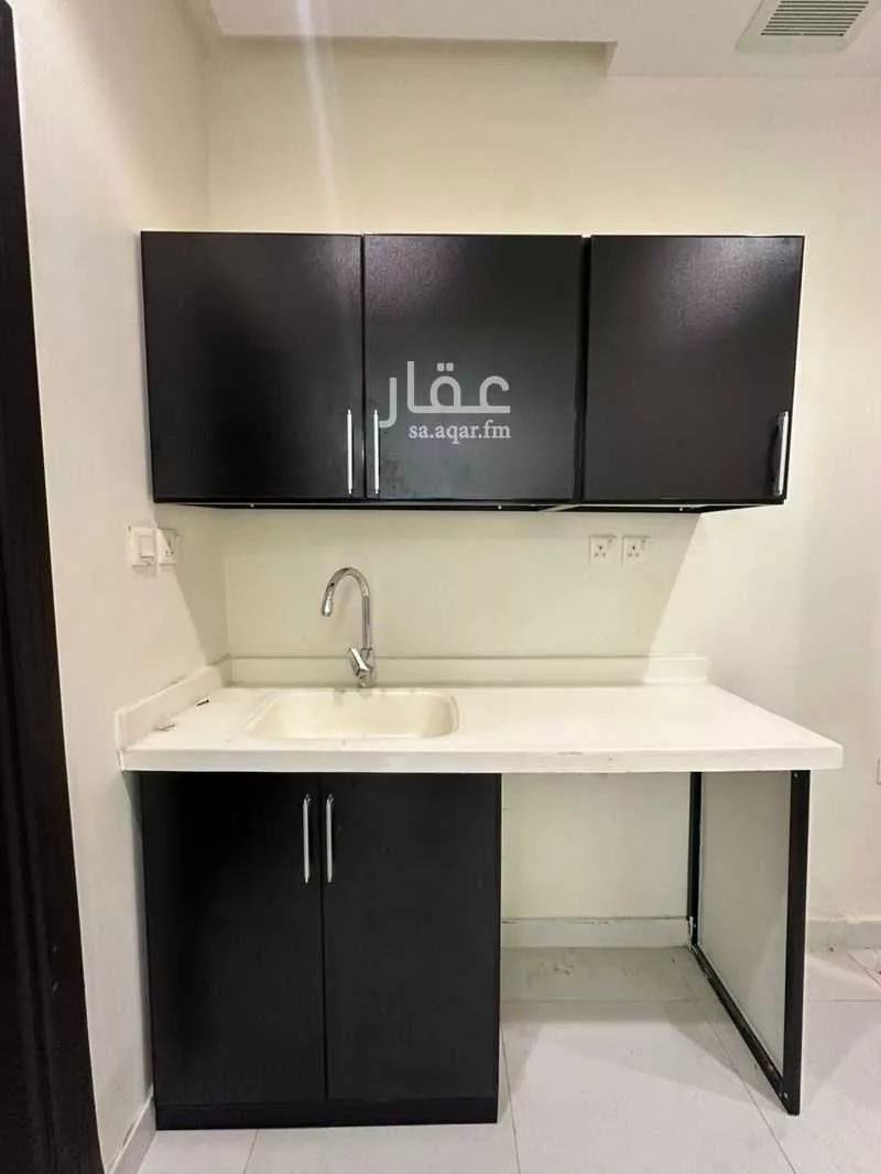 شقة 1 غرف في النرجس 12