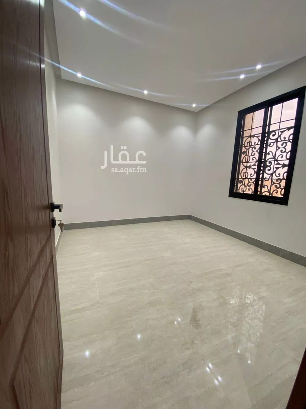 شقة 4 غرف في عكاظ 3