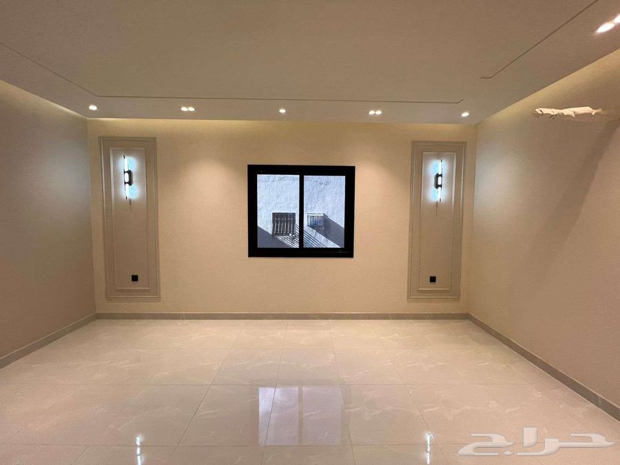 شقة 4 غرف في ولي العهد 11