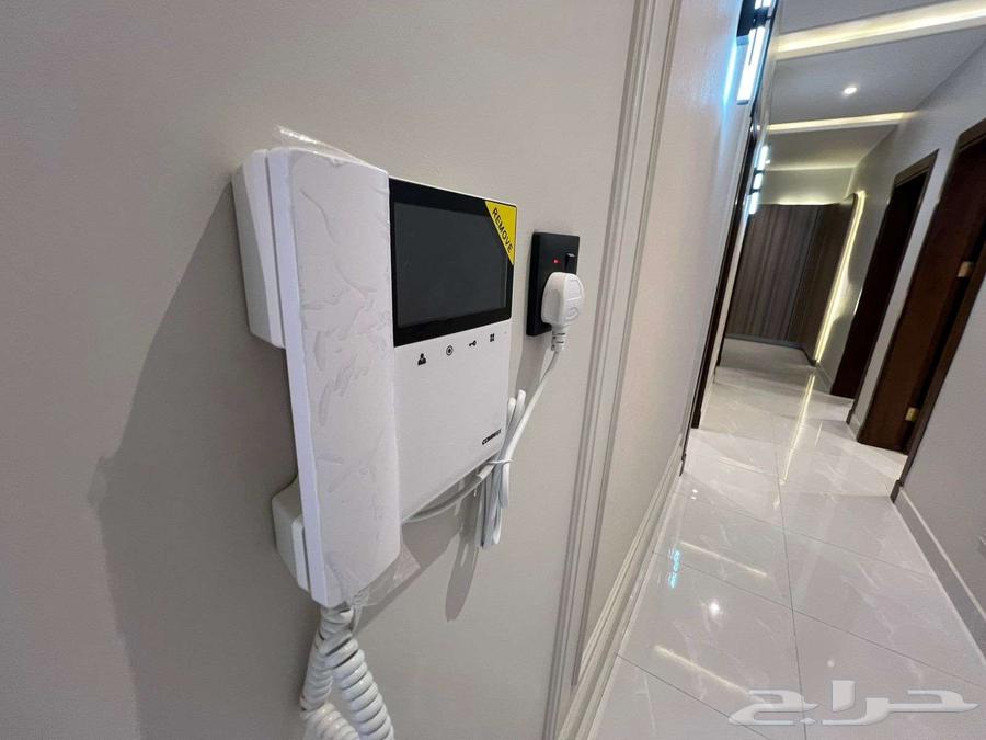 شقة 4 غرف في ولي العهد 10