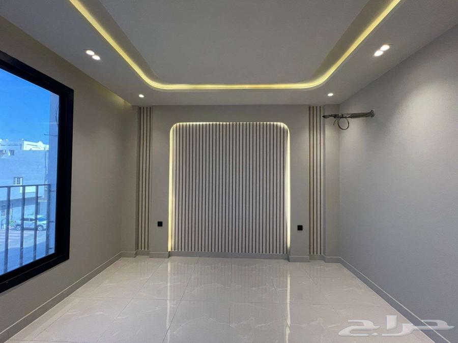 شقة 4 غرف في ولي العهد 14
