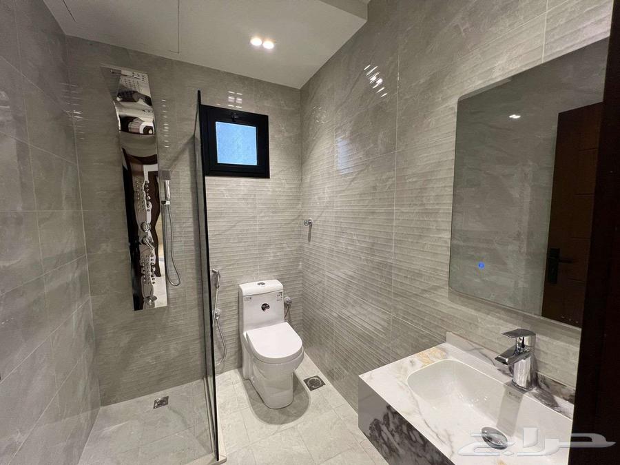 شقة 4 غرف في ولي العهد 18