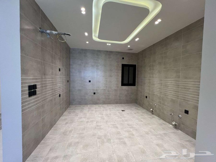 شقة 4 غرف في ولي العهد 3