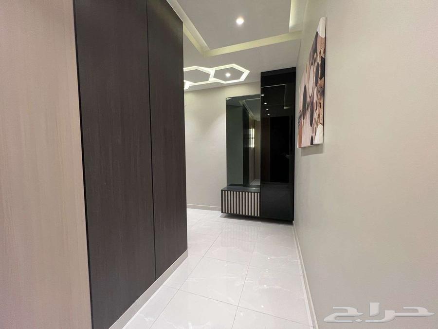 شقة 4 غرف في ولي العهد 4