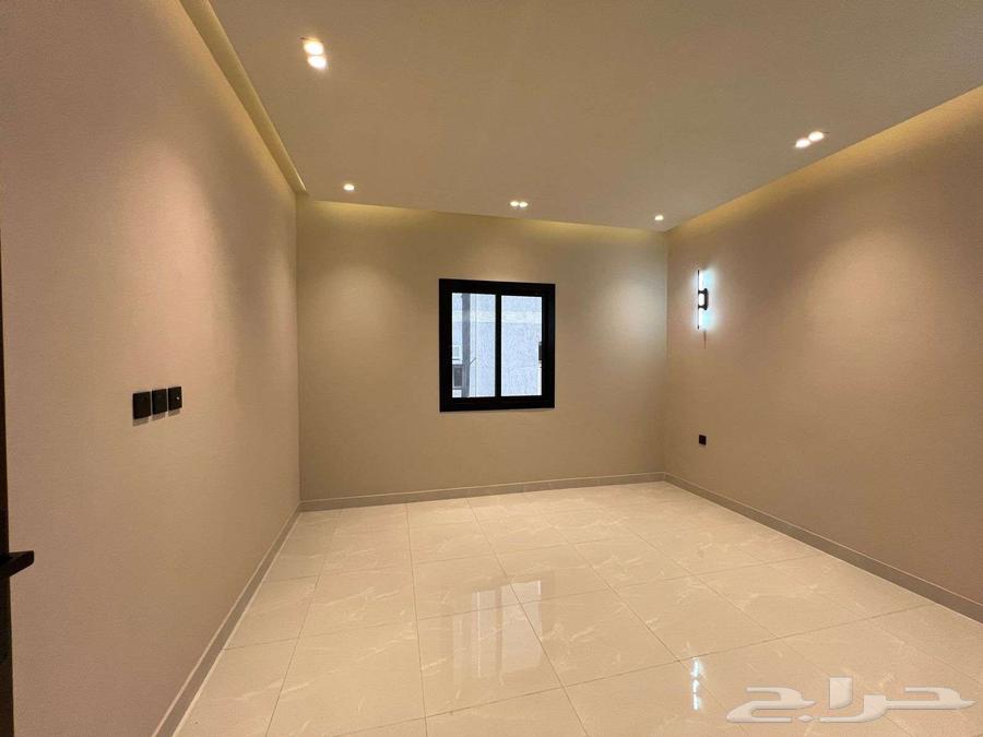 شقة 4 غرف في ولي العهد 8