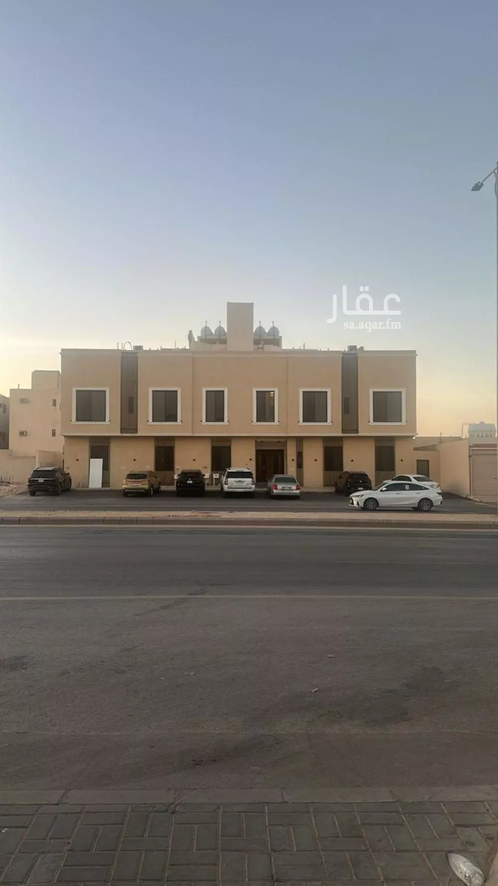 شقة 5 غرف في ظهرة نمار 9