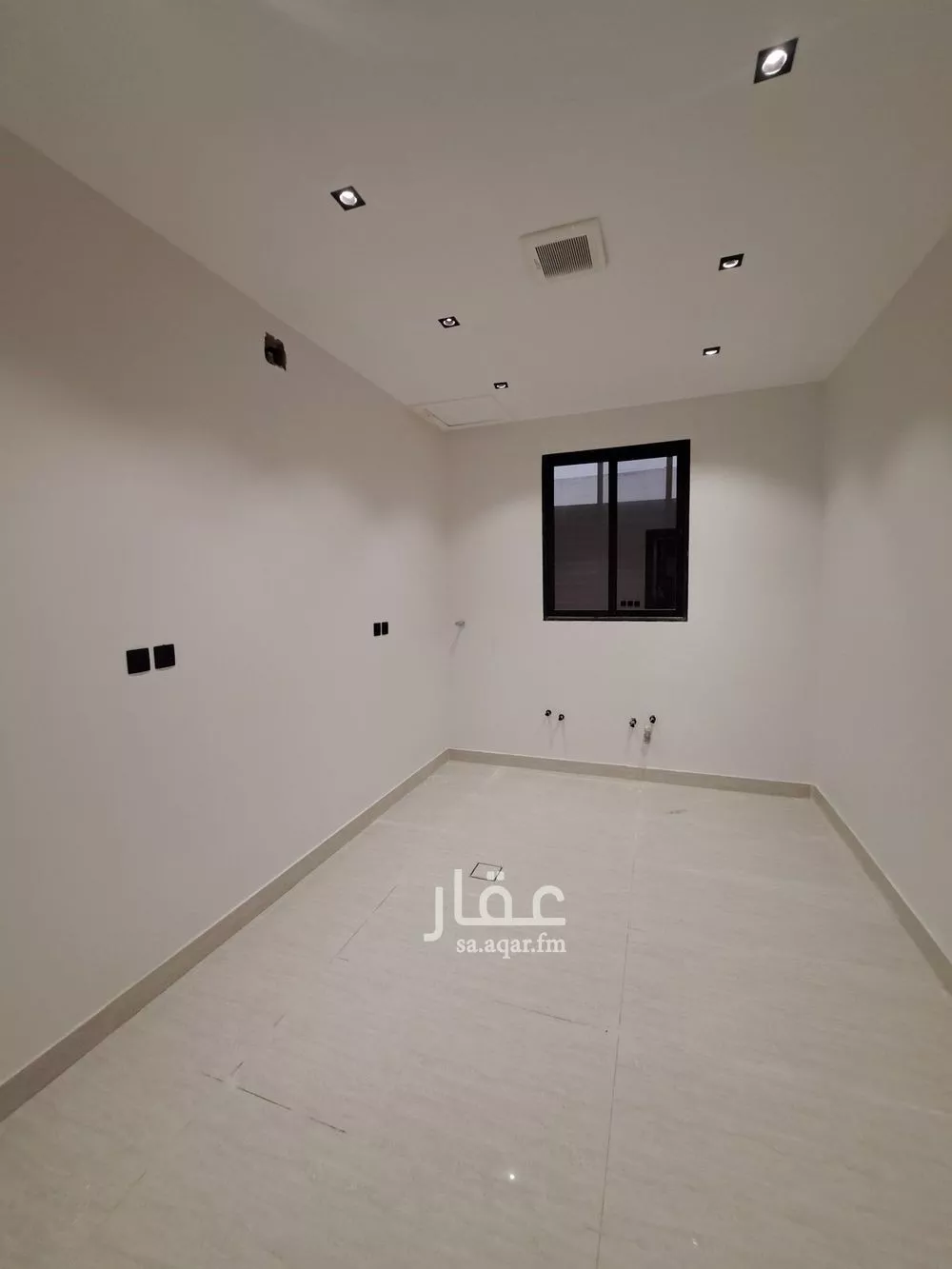 فيلا 5 غرف في طويق 11