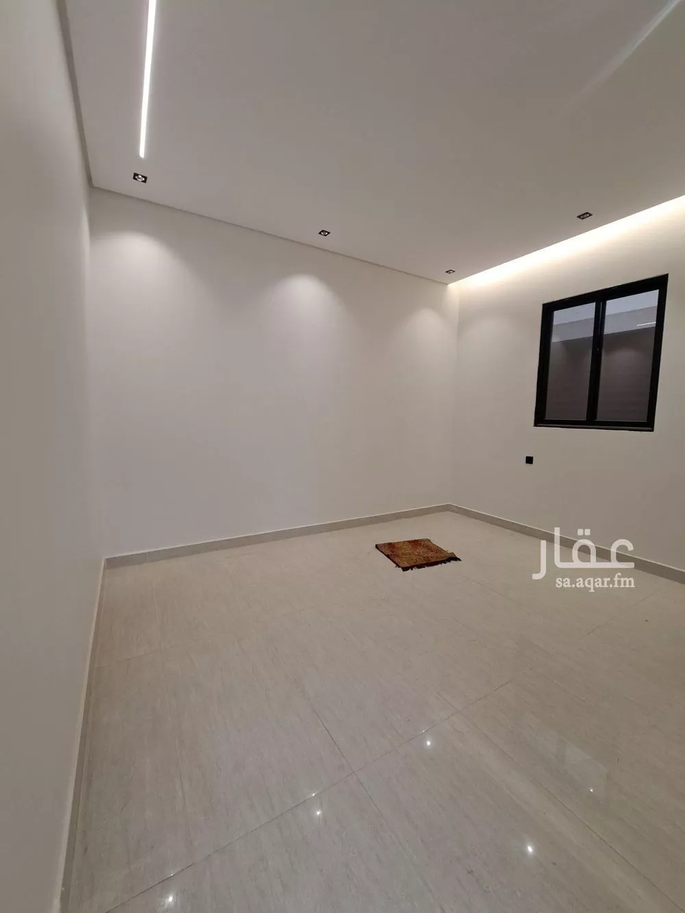 فيلا 5 غرف في طويق 19