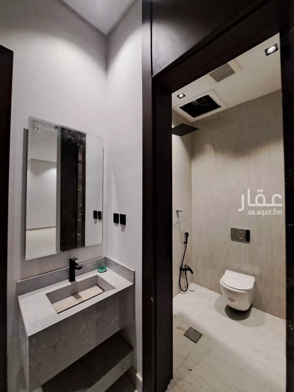 فيلا 5 غرف في طويق 21