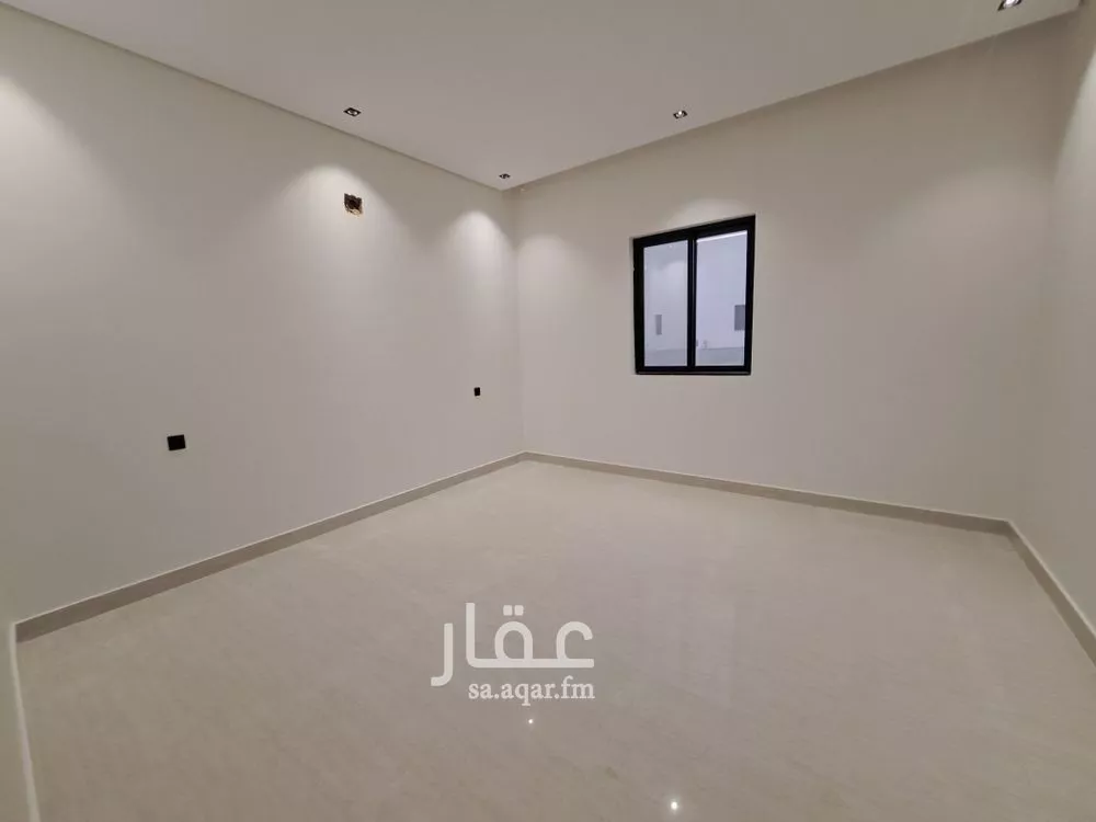 فيلا 5 غرف في طويق 4