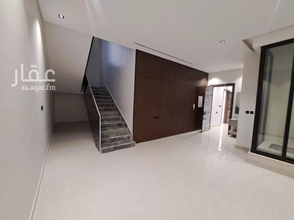 فيلا 5 غرف في طويق 6