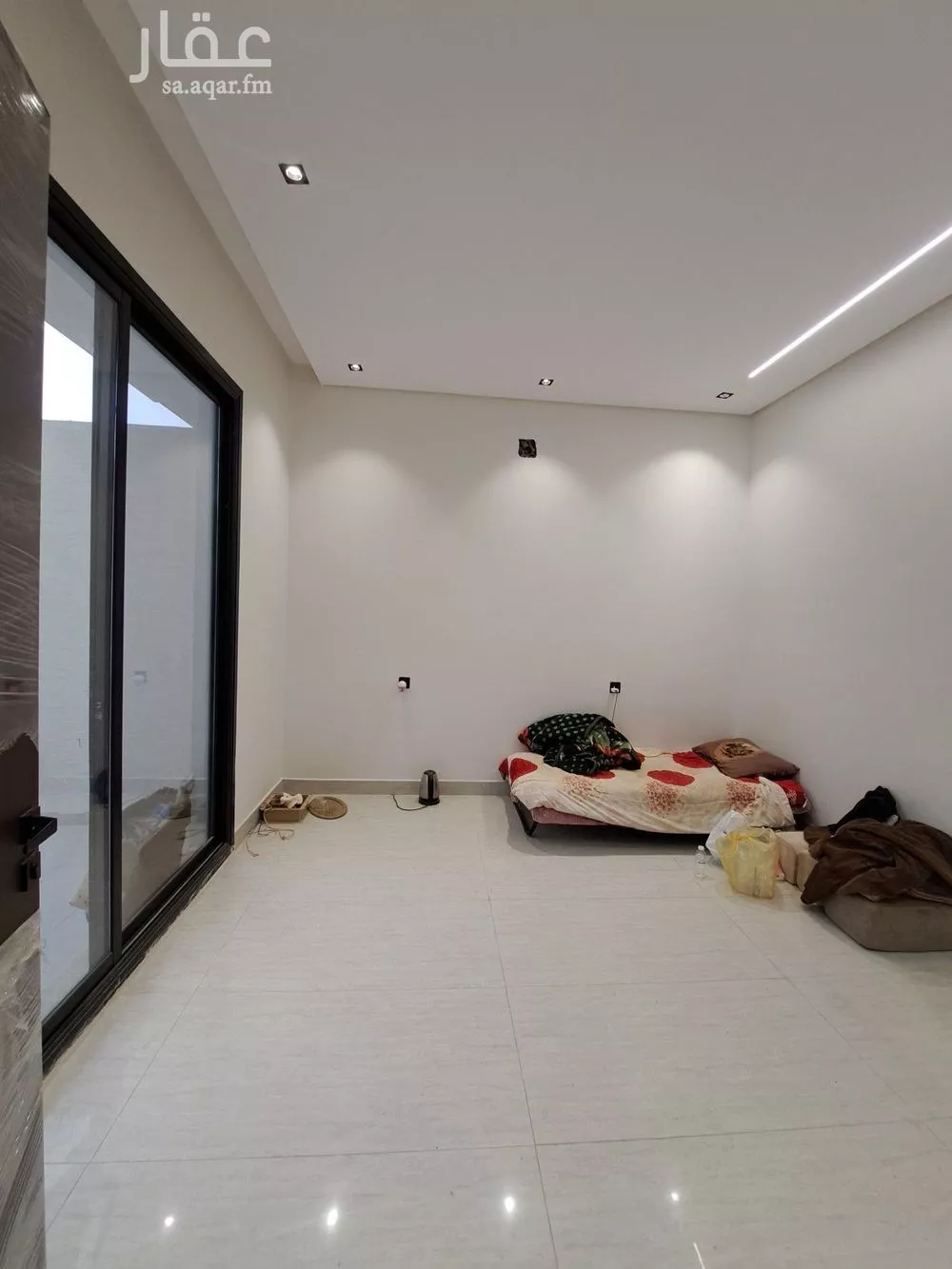 فيلا 5 غرف في طويق 9