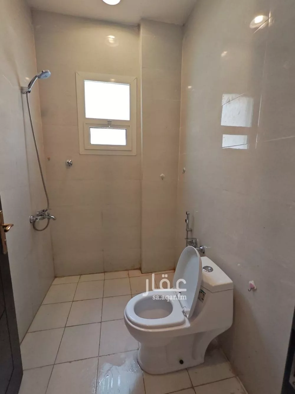 شقة 1 غرف في الروضة 10