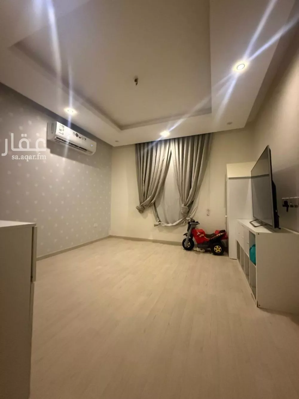 فيلا 5 غرف في الياقوت 2